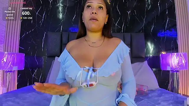 Snapshot of BustyGlow chatting on 16, 2, 2026 BustyGlow online show from 16, 2, 2026