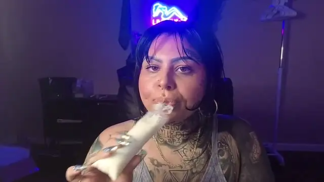 chicanachic13 online show from 3, 5, 2026