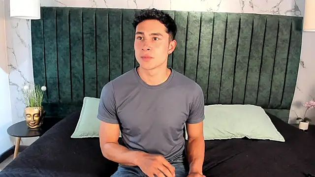 AustinJones  online show from 29, 11, 2025