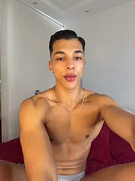 Troye Williams online show from 13, 3, 2026