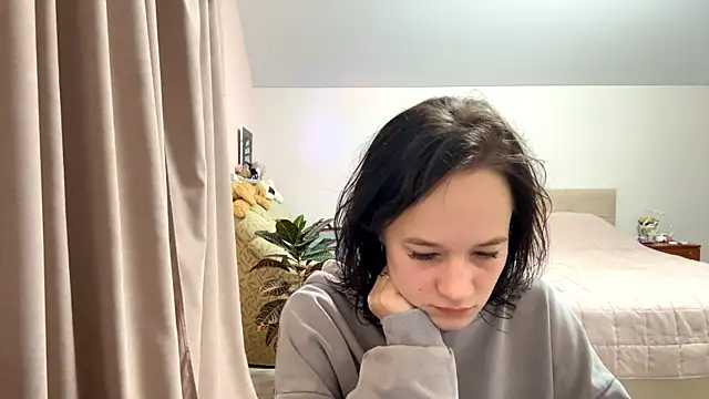 Snapshot of KellySayli chatting on 30, 9, 2025 KellySayli online show from 30, 9, 2025