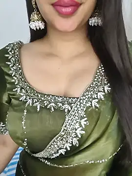 Snapshot of Cute_merry01 chatting on 22, 5, 2026 Cute merry01 online show from 22, 5, 2026