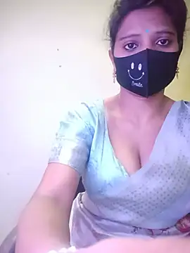 Snapshot of Mohini_Josh069 chatting on 13, 7, 2026 Mohini Josh069 online show from 13, 7, 2026
