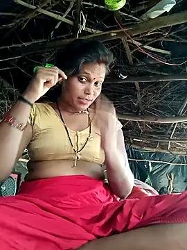 Snapshot of cute_diya_12 chatting on 10, 9, 2025 cute diya 12 online show from 10, 9, 2025