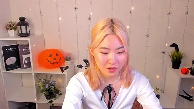 Aisi 18 online show from 30, 10, 2025