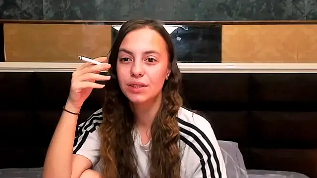 MillieTinny online show from 18, 10, 2025