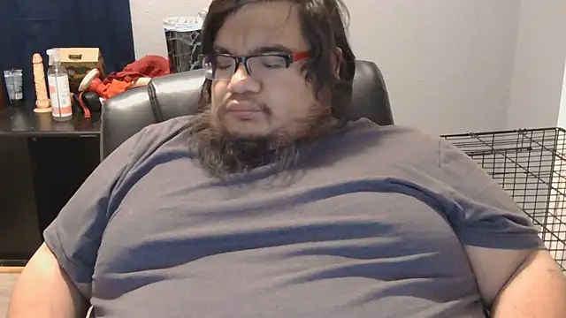 chubbyboy1997 online show from 28, 9, 2025