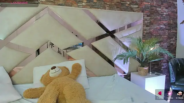 Valery Brand online show from 3, 2, 2026