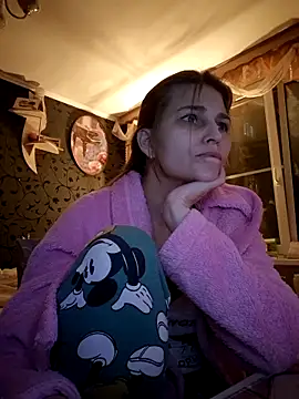 Kimberly Wolker online show from 15, 10, 2025