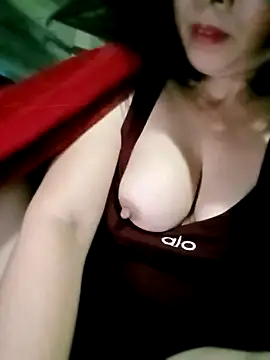 Surrilove online show from 14, 12, 2025