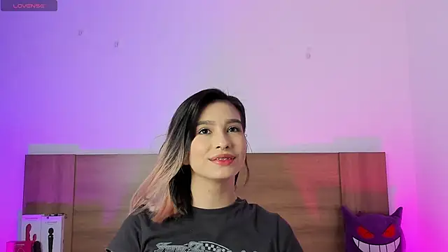 Akatsumi  online show from 3, 12, 2025