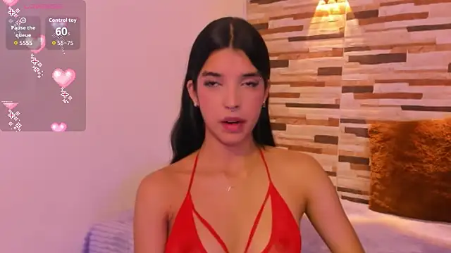 Snapshot of ChloeeMason chatting on 15, 9, 2025 ChloeeMason online show from 15, 9, 2025