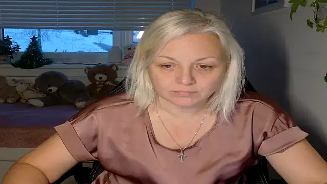 Linsy Kim online show from 15, 2, 2026