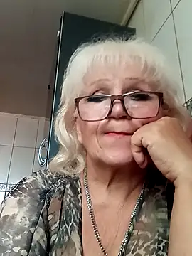 Snapshot of SirenaOcean6212 chatting on 20, 9, 2025 SirenaOcean6212 online show from 20, 9, 2025