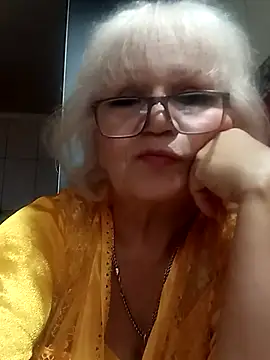 Snapshot of SirenaOcean6212 chatting on 5, 10, 2025 SirenaOcean6212 online show from 5, 10, 2025