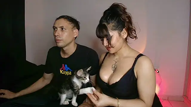 Snapshot of Demian-melany chatting on 22, 5, 2026 Demian-melany online show from 22, 5, 2026