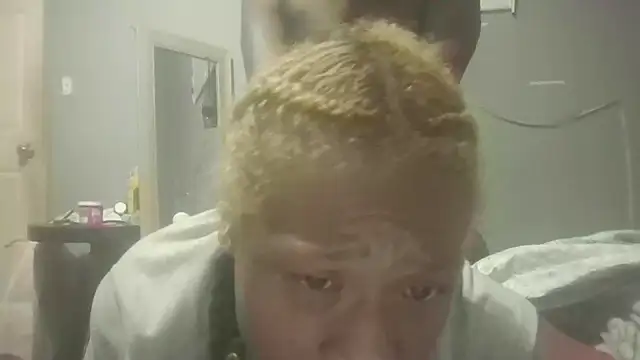 Tishrella6 online show from 5, 4, 2026