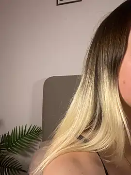 stelli 99 online show from 20, 2, 2026