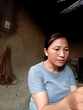 YAYAA-502 online show from 13, 9, 2025