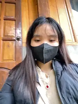 Ngoc-bbi online show from 13, 11, 2025