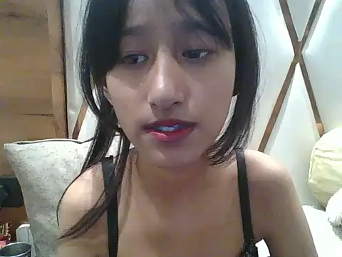 lily 9900 online show from 14, 11, 2025