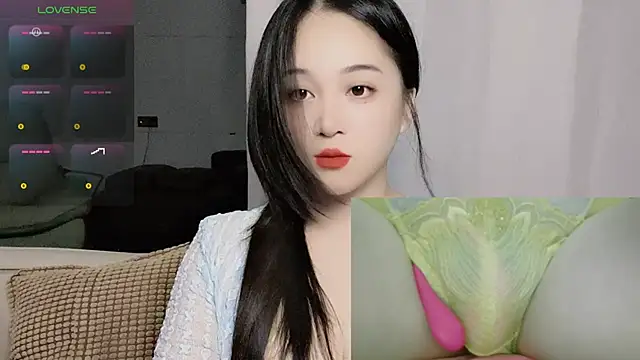 woaiqinqin online show from 11, 10, 2025