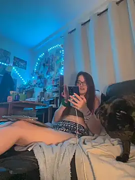 kittykatbean online show from 4, 12, 2025