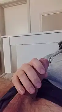 NewJoiner online show from 4, 12, 2025