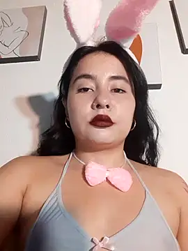 Snapshot of Yuli-27 chatting on 31, 10, 2025 Yuli-27 online show from 31, 10, 2025