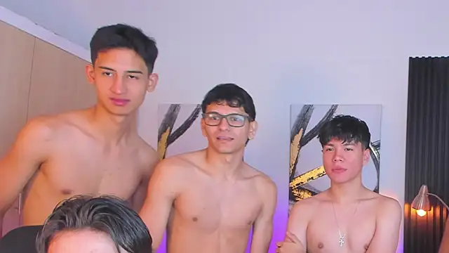 Snapshot of Horny_BoysW chatting on 13, 9, 2025 Horny BoysW online show from 13, 9, 2025