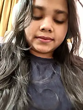 Snapshot of Aaradhya_Sharma chatting on 13, 2, 2026 Aaradhya Sharma online show from 13, 2, 2026