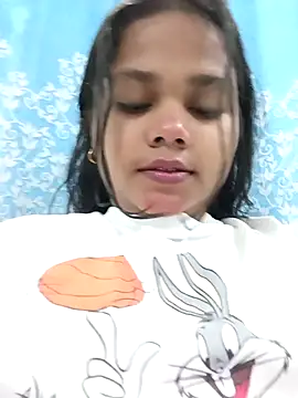 Snapshot of Aaradhya_Sharma chatting on 13, 3, 2026 Aaradhya Sharma online show from 13, 3, 2026