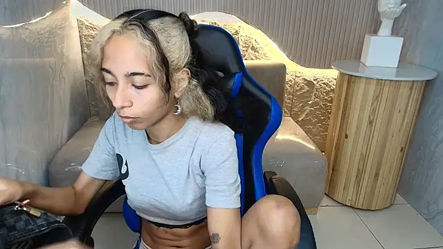 Agnis ink r online show from 22, 10, 2025