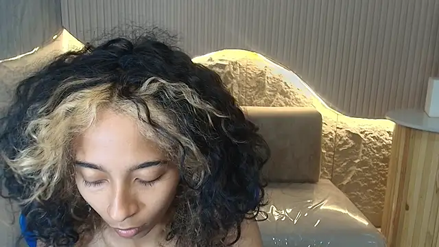 Agnis ink r online show from 27, 10, 2025