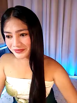 Snapshot of Naughtyalina2 chatting on 8, 9, 2025 Naughtyalina2 online show from 8, 9, 2025