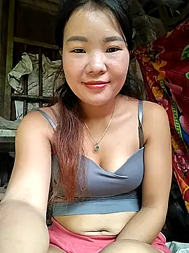 lylylove online show from 14, 9, 2025