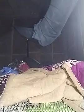 lylylove online show from 4, 12, 2025