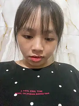Snapshot of candy___123 chatting on 2, 10, 2025 candy 123 online show from 2, 10, 2025
