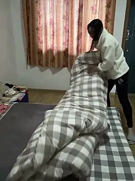 xiiuuff18 online show from 12, 11, 2025