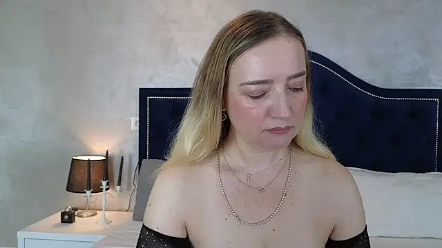 Blue Angel Sweet online show from 6, 10, 2025