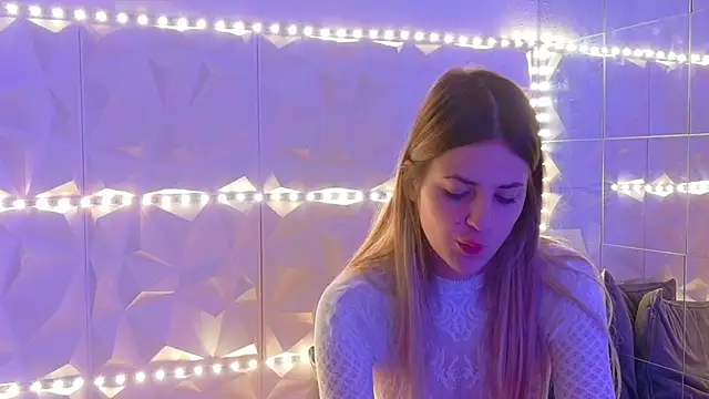 Aishha  online show from 16, 12, 2025