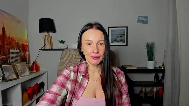 Velvet Jasmine online show from 14, 1, 2026