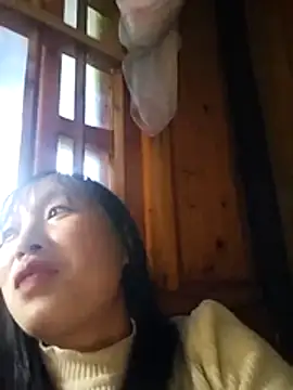 miss-su online show from 27, 10, 2025