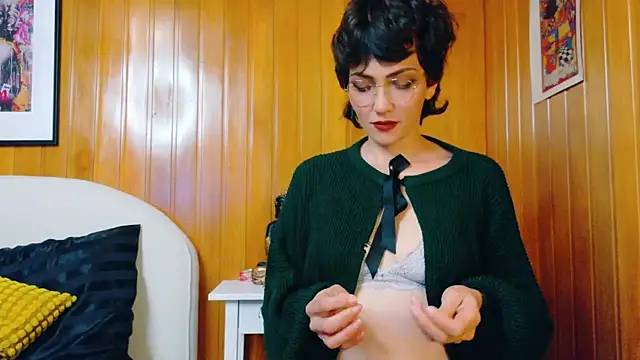 Zafiro Gem  online show from 17, 10, 2025