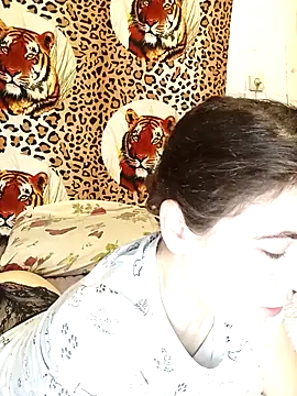 ToryTayler online show from 25, 10, 2025