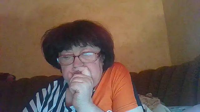 Snapshot of MilaSky5303 chatting on 21, 9, 2025 MilaSky5303 online show from 21, 9, 2025