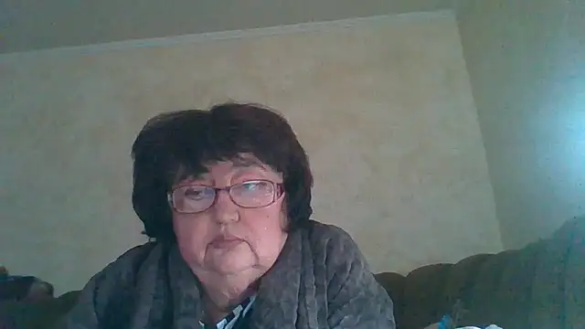 Snapshot of MilaSky5303 chatting on 1, 10, 2025 MilaSky5303 online show from 1, 10, 2025