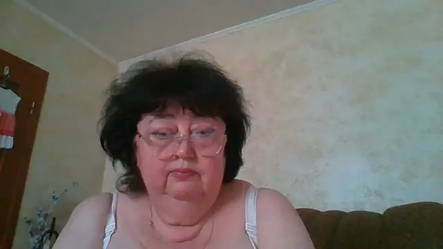 Snapshot of MilaSky5303 chatting on 17, 7, 2026 MilaSky5303 online show from 17, 7, 2026