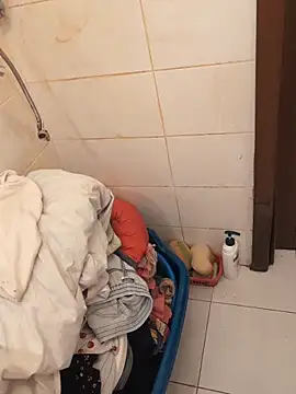 MC353535 online show from 21, 2, 2026