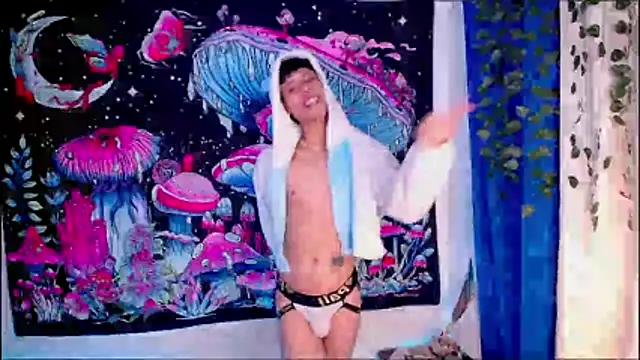 Snapshot of Thedoll_ethan7 chatting on 26, 5, 2026 Thedoll ethan7 online show from 26, 5, 2026